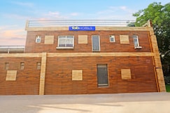 FabHotel Vasant Villa, Delhi