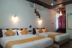 Hotel Aqua Waterfall, Dharamshala