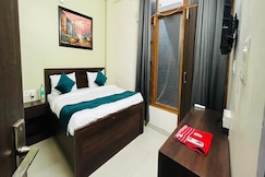 FabHotel The Virat, Noida