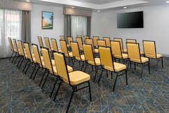 Hampton Inn & Suites Springfield / Downtown, Hampden