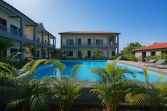 Lavender Hotels with Swimming Pool - Statue of Unity, Zankhvav