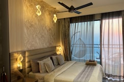 42 Floor Apartment with River View Balcony, Noida