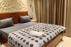 Cozy Cloud Cabana 3, Dadri