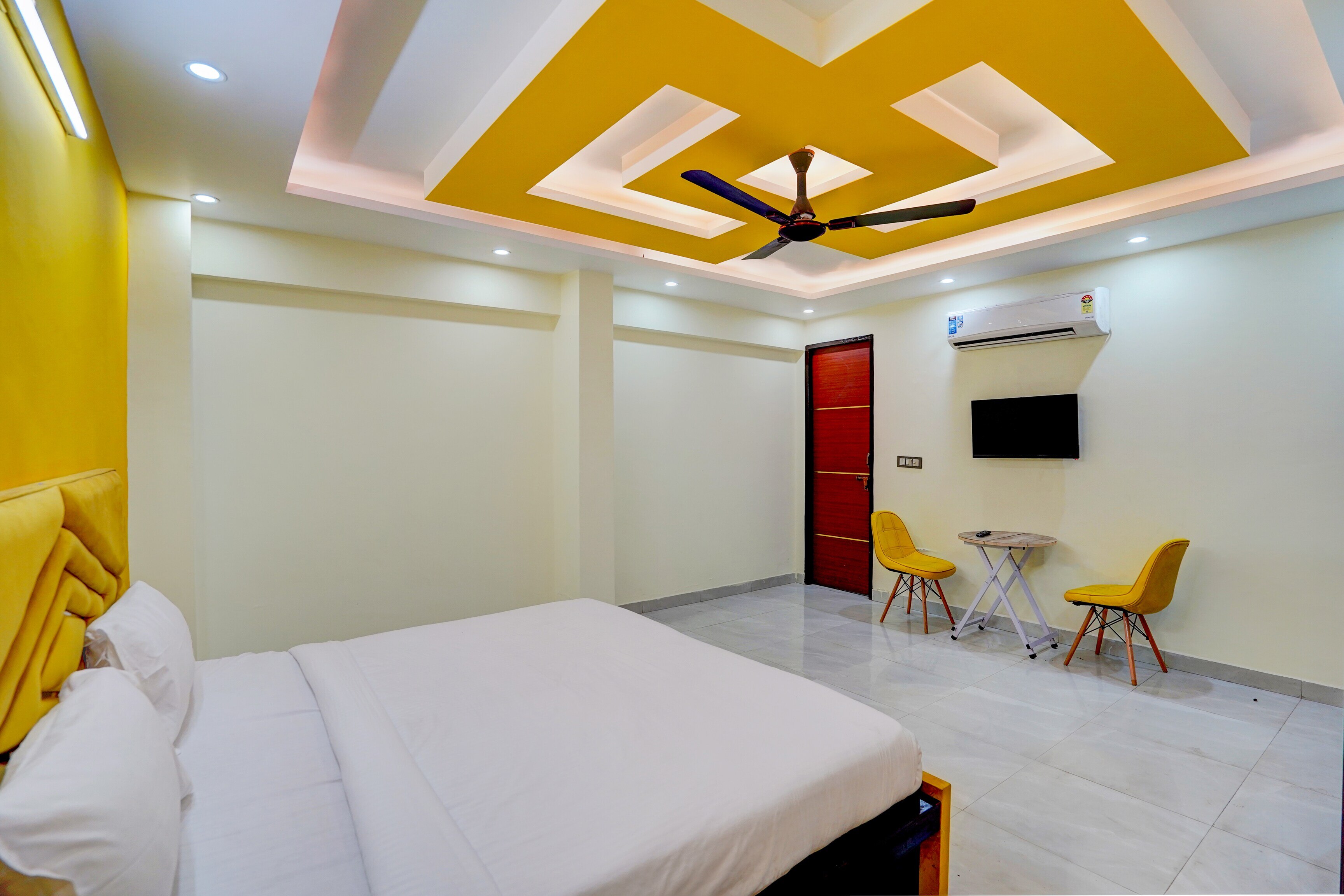 Hotel O Gold Residency - Tap to explore photos