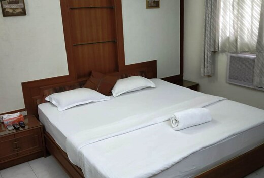 VHMS Luxury Homestay Vandana Apartment SB road