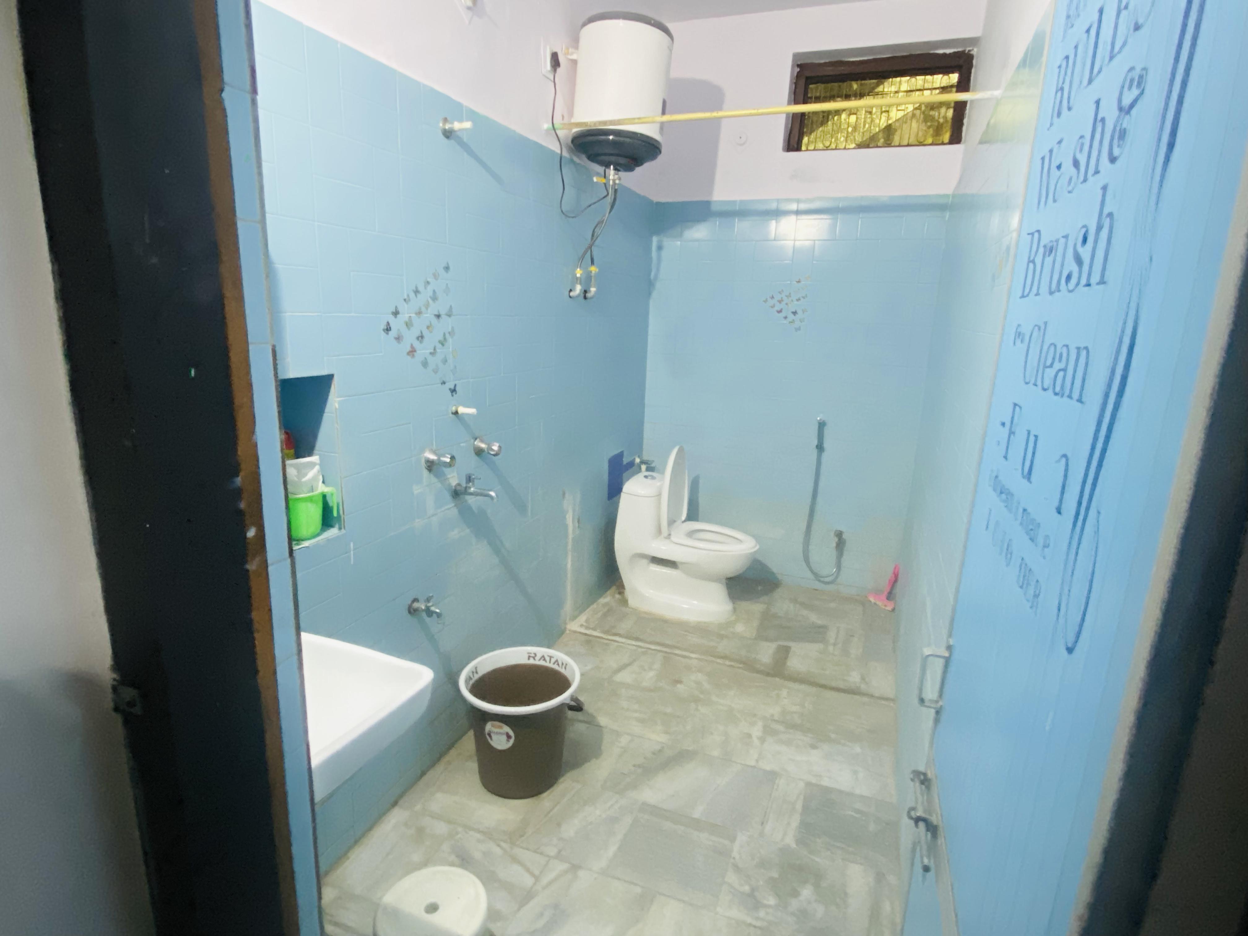 Varanasi Homestay - Tap to explore photos