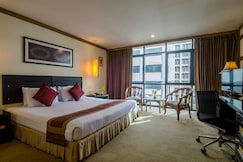 The Tarntawan Hotel Surawong Bangkok , 