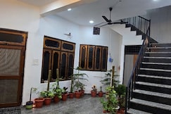 Jasmin - A Luxury Stay I 5 min from TajMahal, Agra