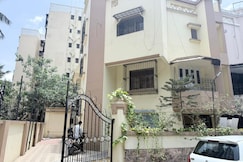 Astha Home Kandivali Bungalow | Rooms & Meals, Thane
