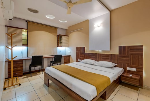 Giriraj Homestay