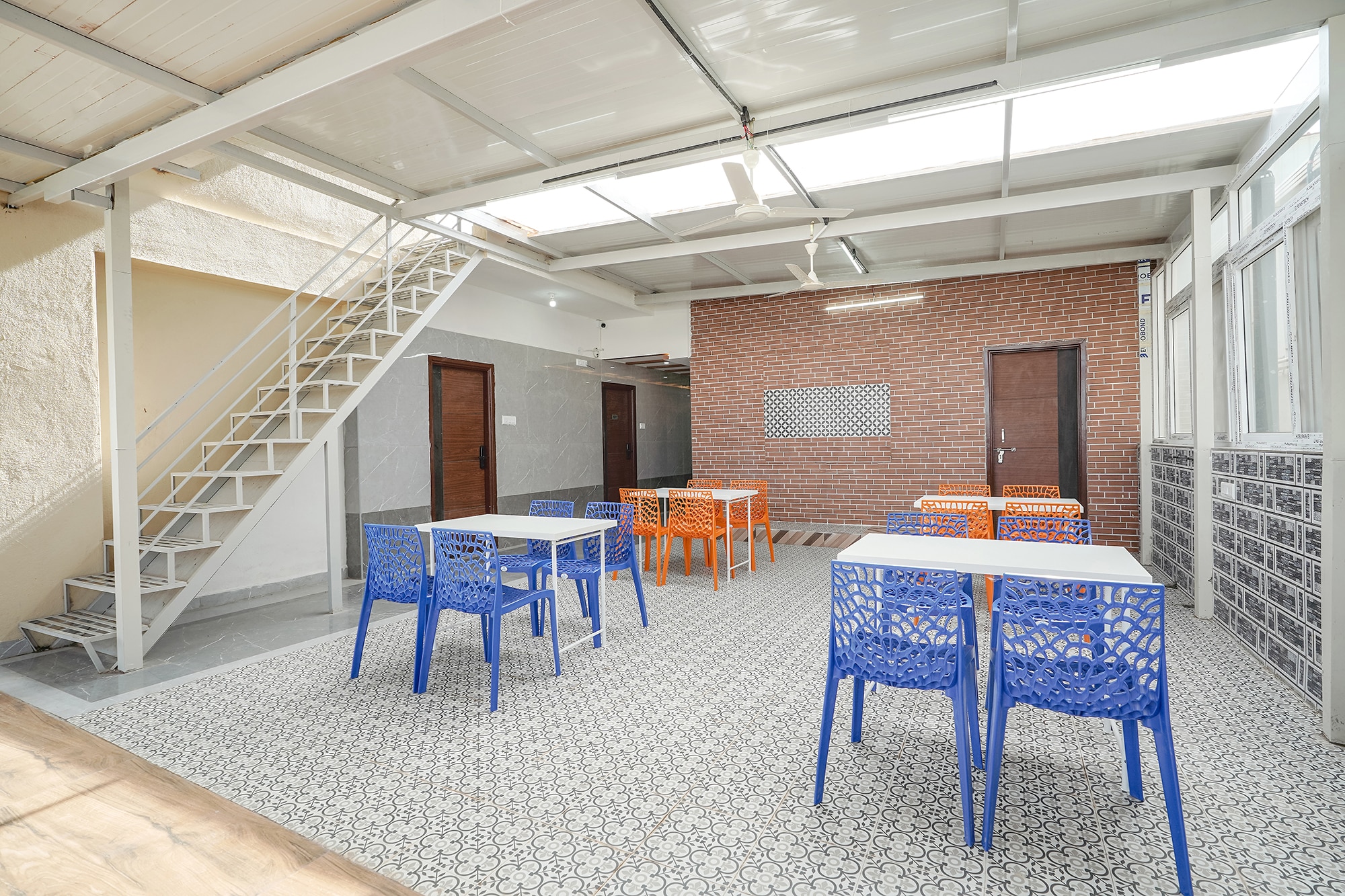 FabHotel Redmoon Suites - Near Brookefield / Marathahalli Bridge - Tap to explore photos