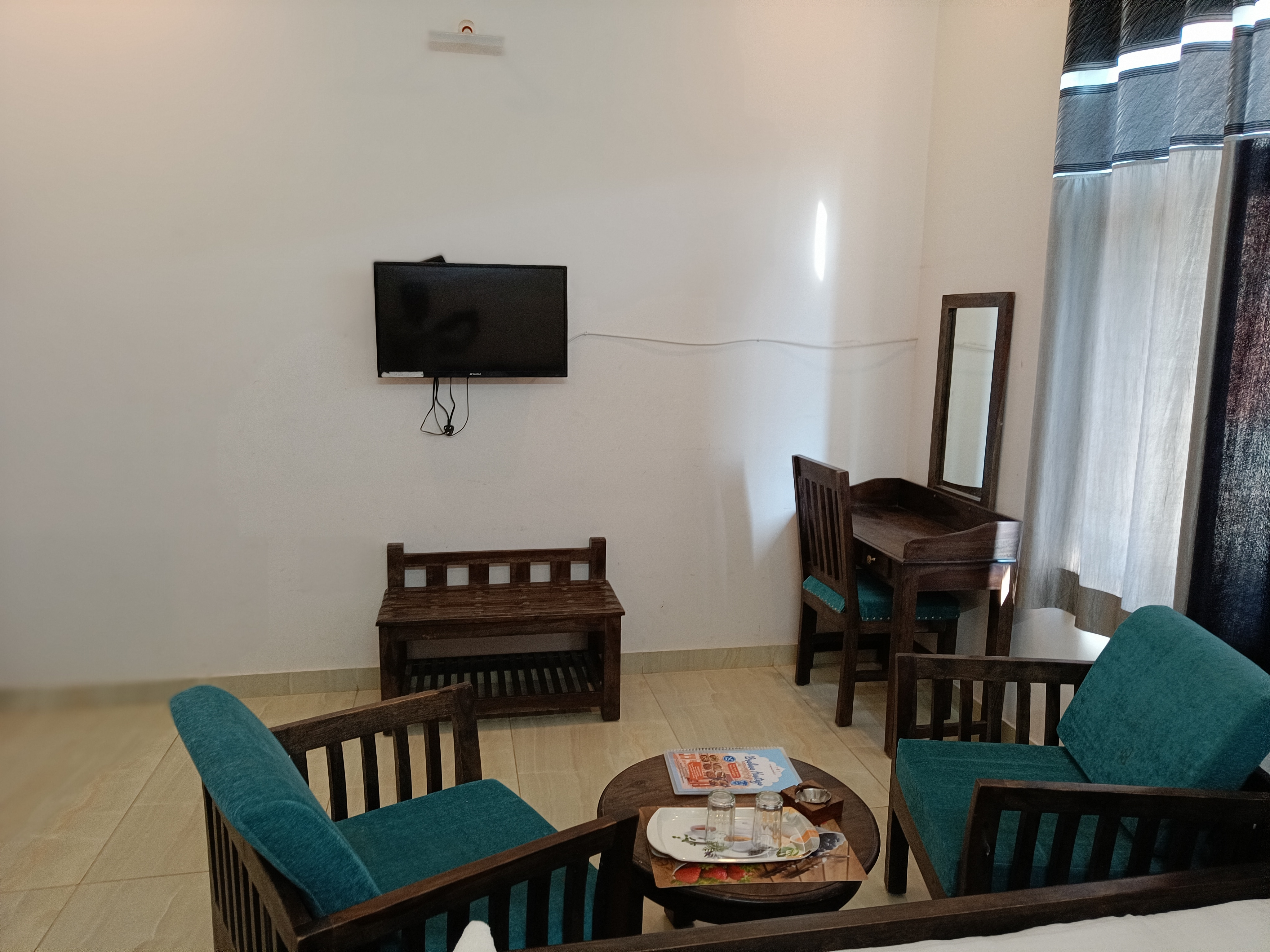 Brahma Heritage-Luxury Rooms with Pool - Tap to explore photos