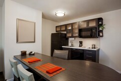 Candlewood Suites DURHAM-RTP, an IHG hotel, Durham