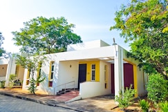 LUSH HOME STAYS, Auroville