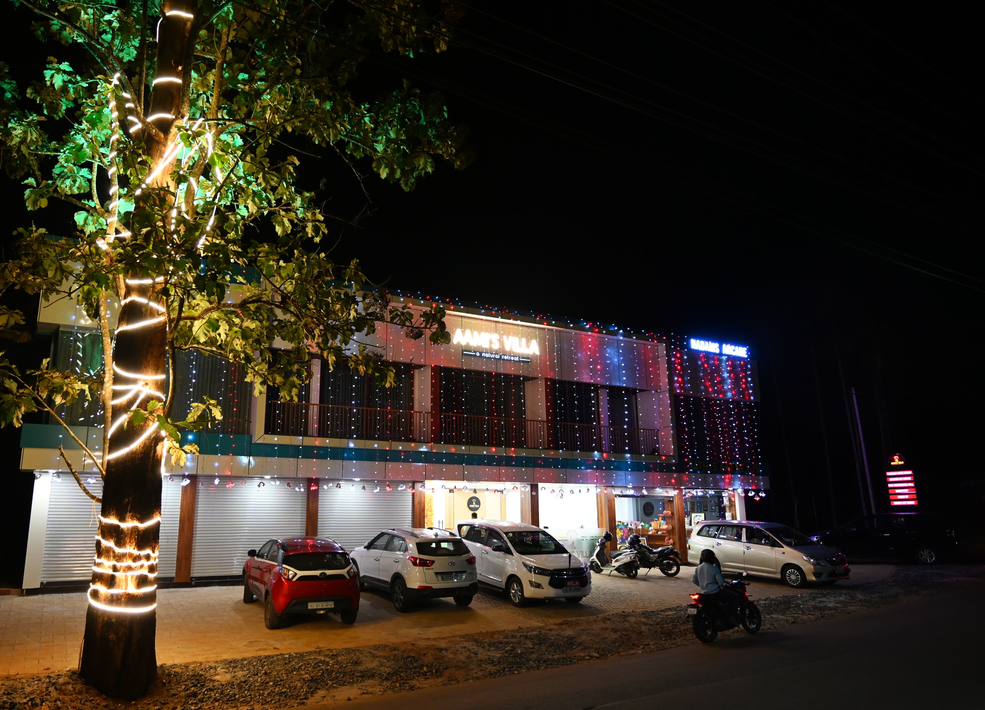 Aami's Villa - Tap to explore photos