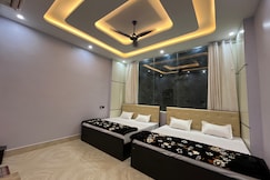 Hotel S.K Atithi Bhawan, Misrikh