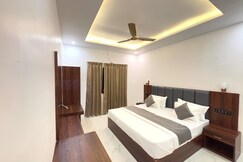 Hotel Omkar Palace, Ayodhya