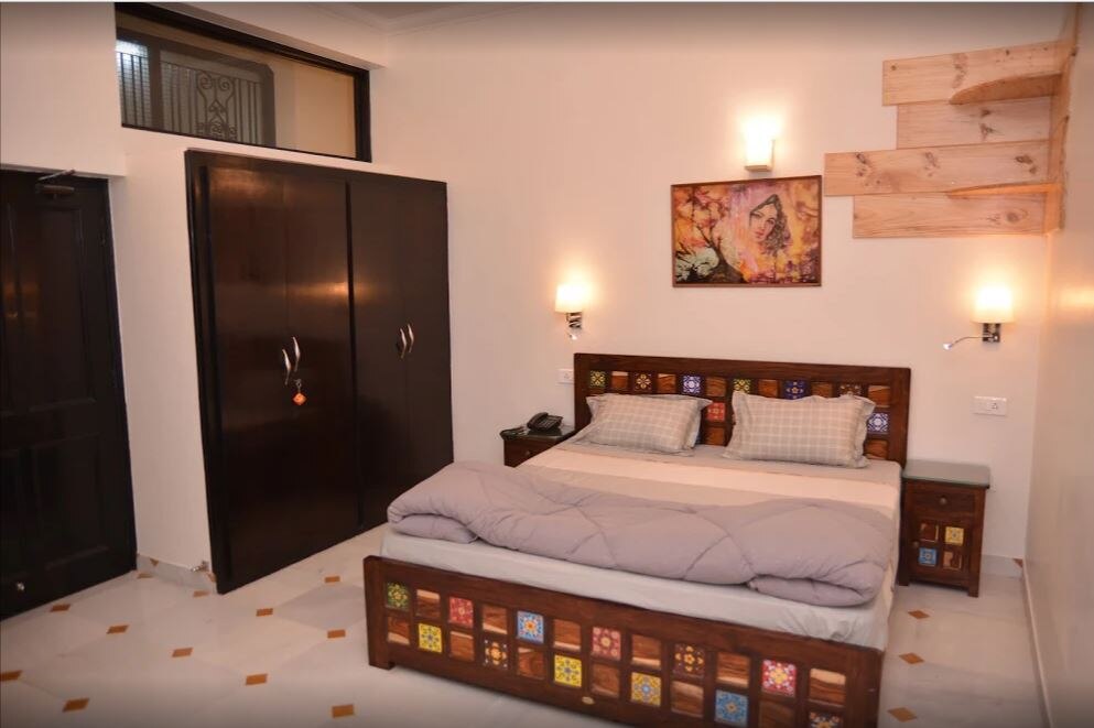 Pushpanjali - The Boutique Stay - Tap to explore photos