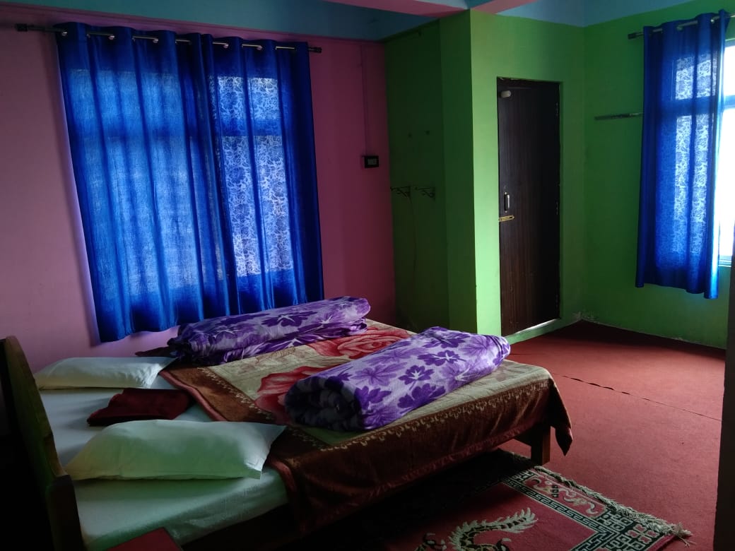 RATNAGIRI HOTEL - Tap to explore photos