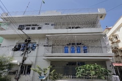 Super Hotel O Avenue Inn Near Birla Mandir, Kolkata