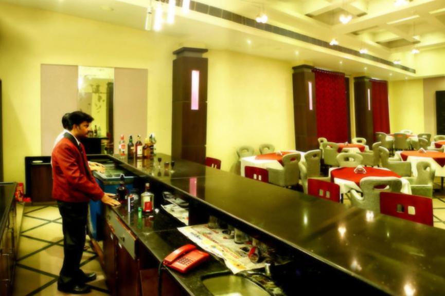 Cosy world resorts Kakinada INR 1318 OFF ( ̶3̶8̶0̶0̶ ) Hotel Price