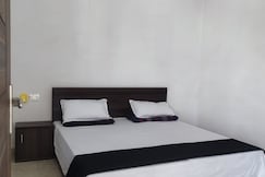 Tosh Guest House And Gusai ji Restaurant, Bharatpur