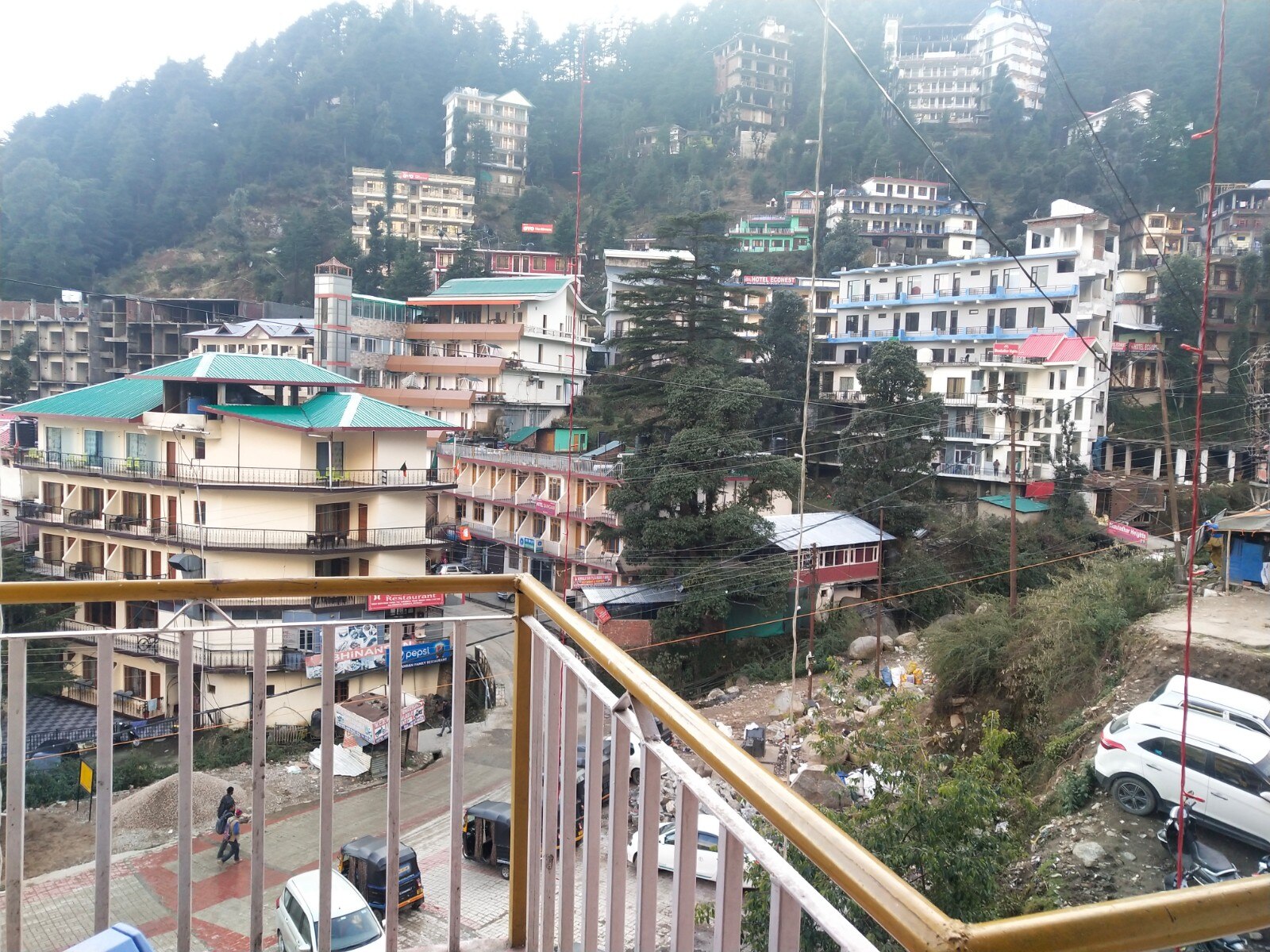 Lord Krishna Guest House - Tap to explore photos