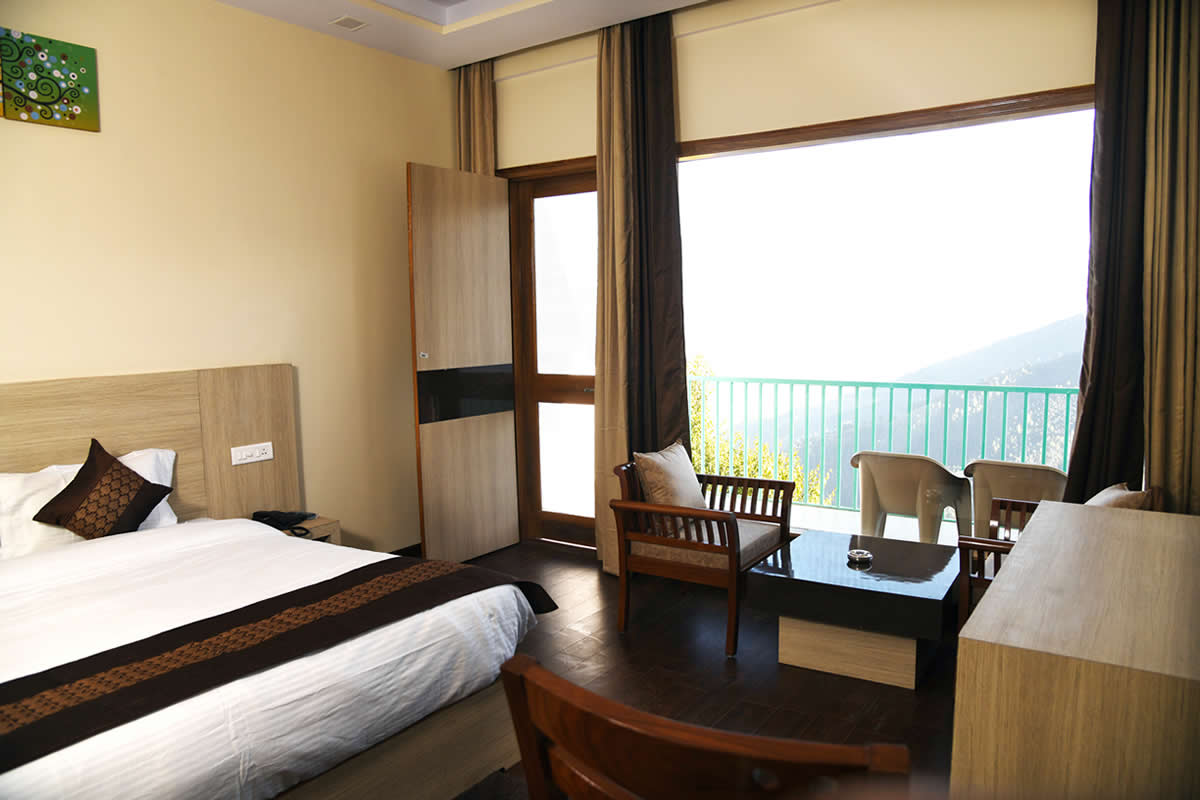 Tavish Chail Villa - Tap to explore photos