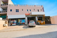 FabHotel Royal Discovery, Faridabad