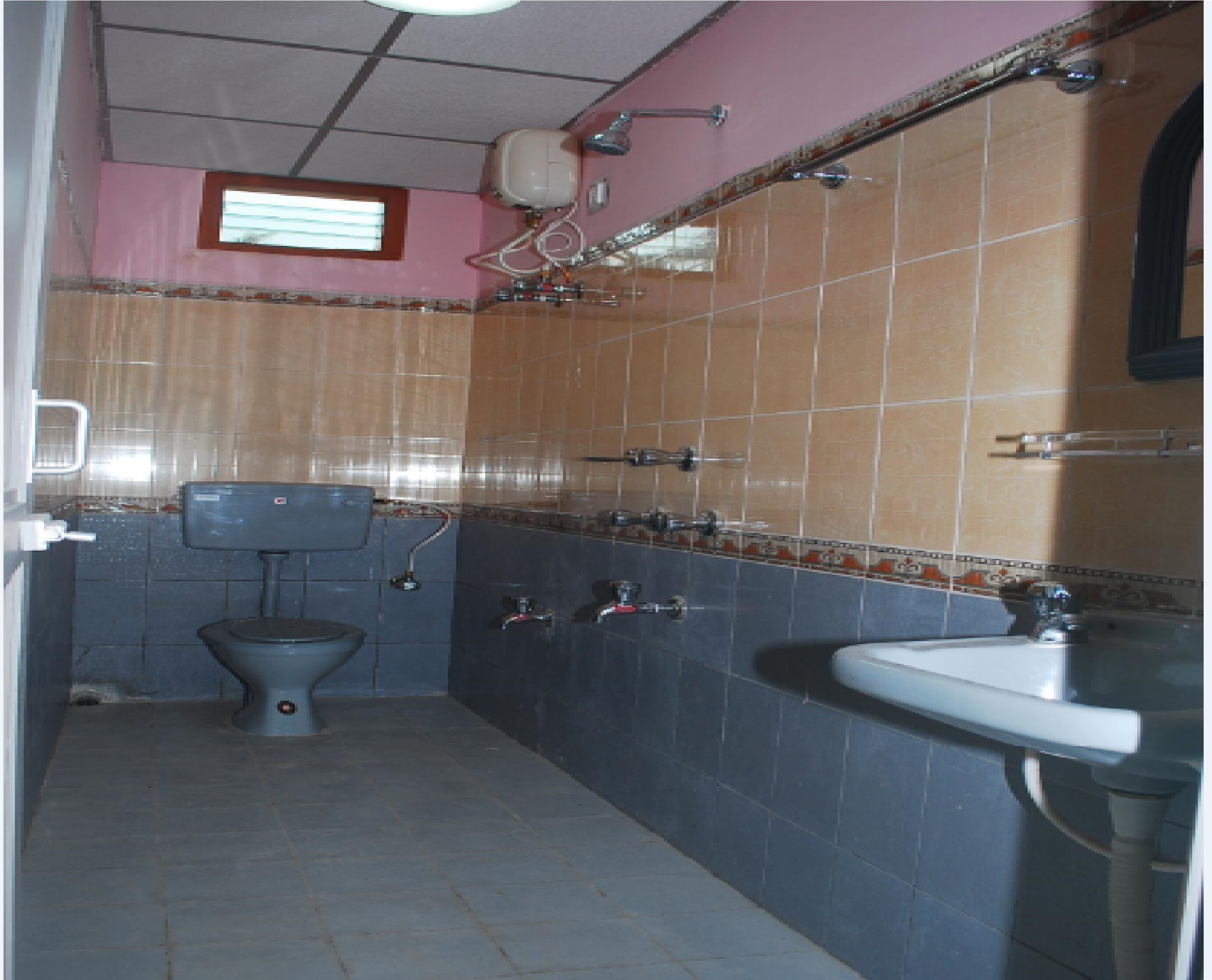DEEPANTAR RESIDENCY - Tap to explore photos