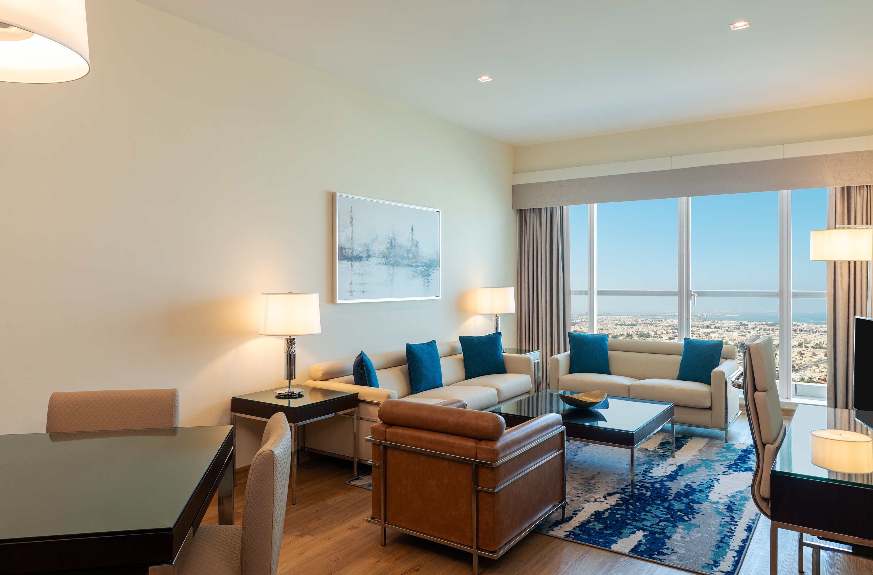 Four Points by Sheraton Sheikh Zayed Road Hotel