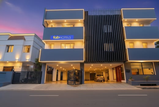FabHotel Welcome Inn - Nr Madras Medical Mission Hospital, Mogappair