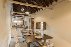 Ithihasa Villa, Kolad