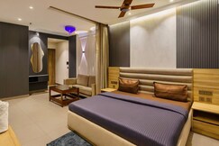 The Skyline Studios, Noida