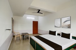 SPOT ON Hotel Tillu Grand, Hyderabad