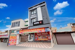 SPOT ON Dev Hotel And Guest House, Maham