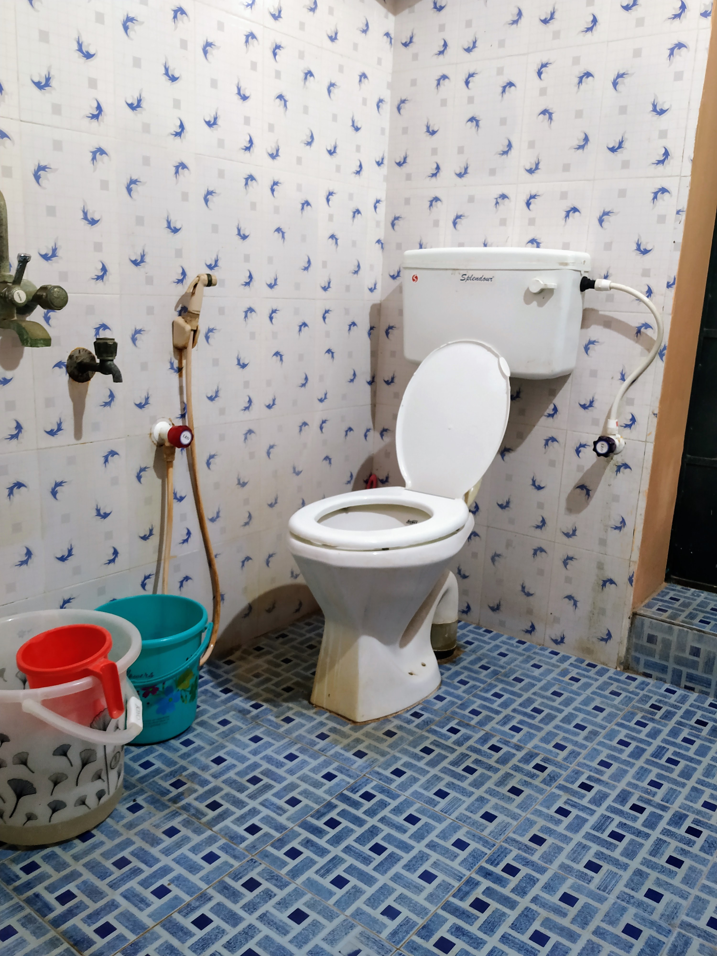 EZRA Homes - Homestay - Tap to explore photos
