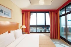 Roda Beach resort, Dubai