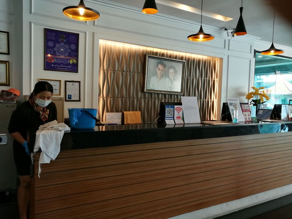 Picnic Hotel Bangkok, Bangkok Hotel Price, Address & Reviews