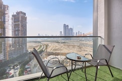 STAY By Latinem Luxury 1BR Holiday Home CVG 1410, Dubai