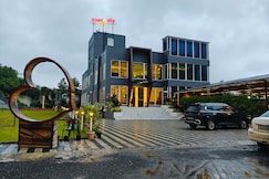 River An Sky Resort, Nashik