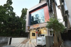 Hotel Vishnupriya Grand, Kolhapur