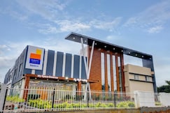 Hotel Royal Suites, Kolar