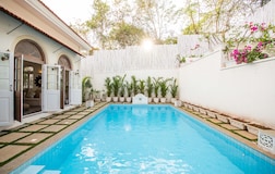 Swimming Pool 1