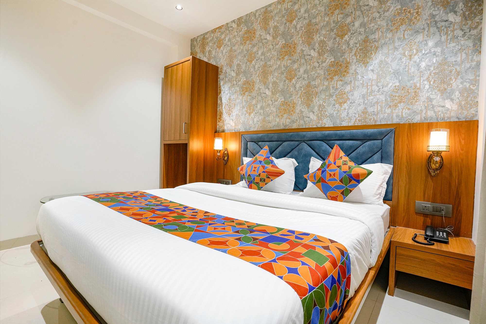 FabHotel Status Residency - Nr. Ghansoli Railway Station - Tap to explore photos