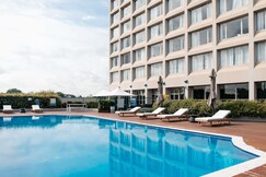 Mercure Sydney Parramatta, Sydney