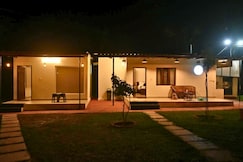 JUNGLE FARMS By MAARK INN, Denkanikota