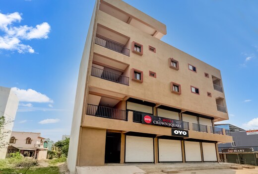 Hotel O Crown Square