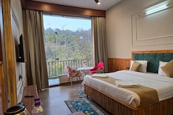 Corbett Mid Forest House  2 Mins Walk from Jungle Safari & 150 Mtrs from Dabka River, Bhowali