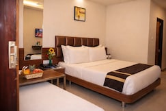 Hotel Blue Moon Delux, Prayagraj